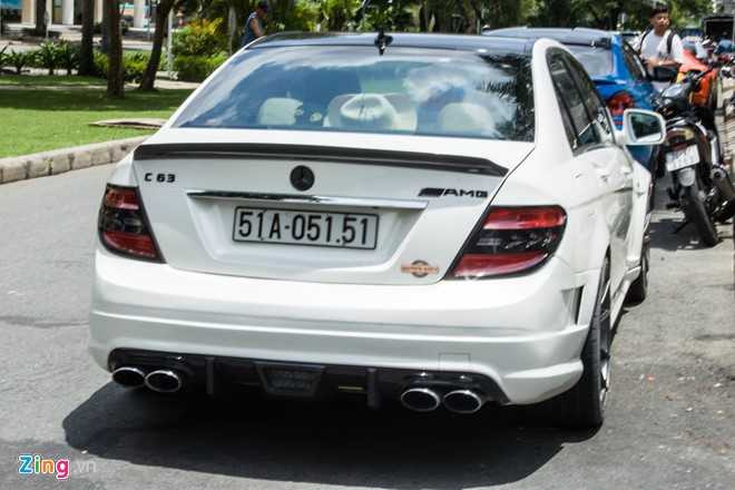 Dan sieu xe sac mau do dang tai Sai Gon hinh anh 10