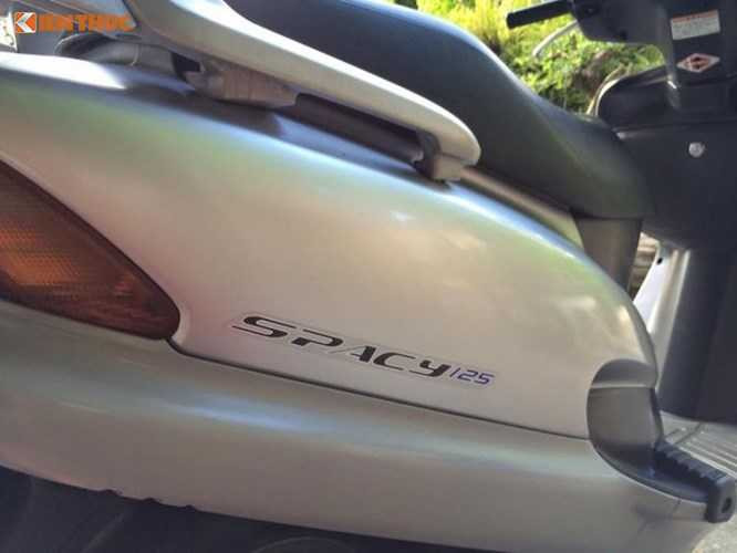 honda-spacy-di-16-nam-gia-200-trieu-dong-tai-ha-noi-hinh-8