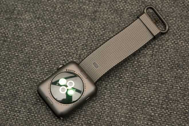 Apple Watch Series 2 ve Viet Nam gia 10 trieu dong hinh anh 2
