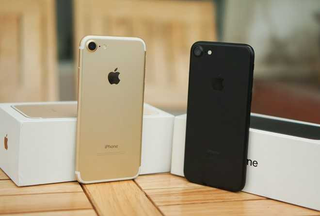 iPhone 7 giam gia sat 17 trieu, thi truong hon loan hinh anh 2