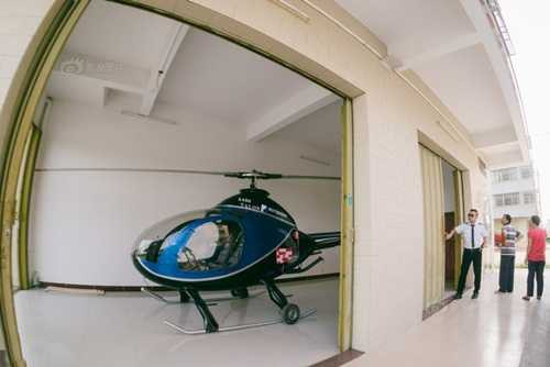 thay giao mua may bay 5