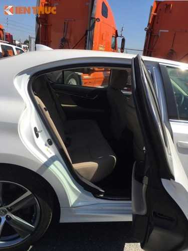 cham-mat-xe-sang-lexus-gs-200t-gia-31-ty-tai-ha-noi-hinh-7