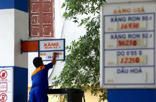 Giá xăng có thể không tăng nếu nhà điều hành nới thêm