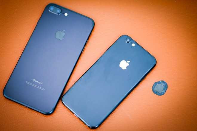 Biến iPhone 6 thành iPhone 7 Jet Black với 2 triệu đồng