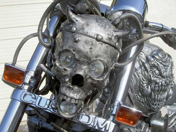 het-hon-hinh-anh-do-xe-may-theo-phong-cach-dau-lau-hinh-5