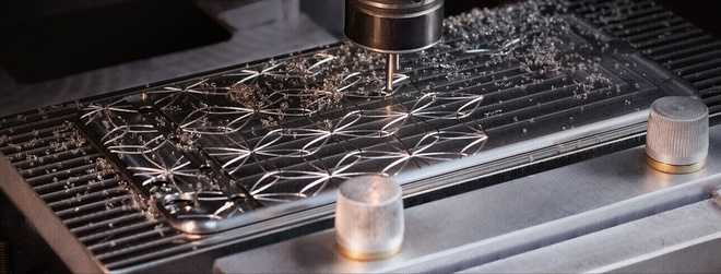 iPhone 7 phiên bản đặc biệt cho phái nữ giá 7.200 USD