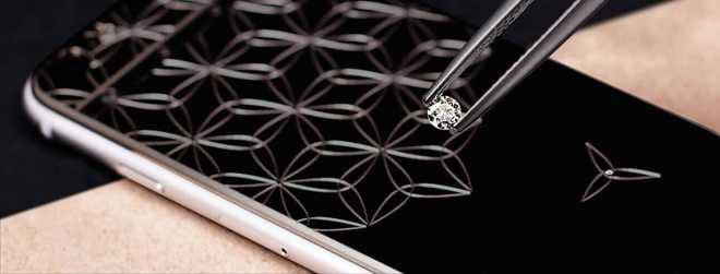 iPhone 7 phiên bản đặc biệt cho phái nữ giá 7.200 USD