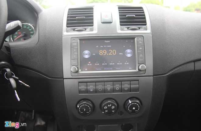 Anh ban tai Nga UAZ Pickup gia tot dau tien o Viet Nam hinh anh 12