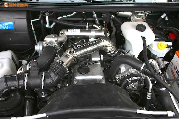 can-canh-xe-nga-uaz-patriot-gia-tu-298-trieu-tai-vn-hinh-12