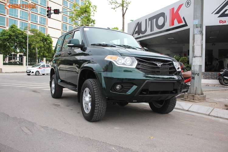can-canh-xe-nga-uaz-patriot-gia-tu-298-trieu-tai-vn-hinh-2