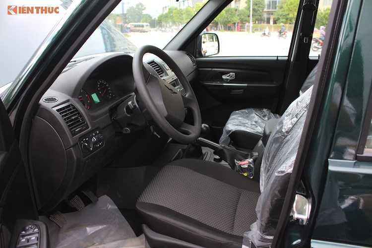 can-canh-xe-nga-uaz-patriot-gia-tu-298-trieu-tai-vn-hinh-7