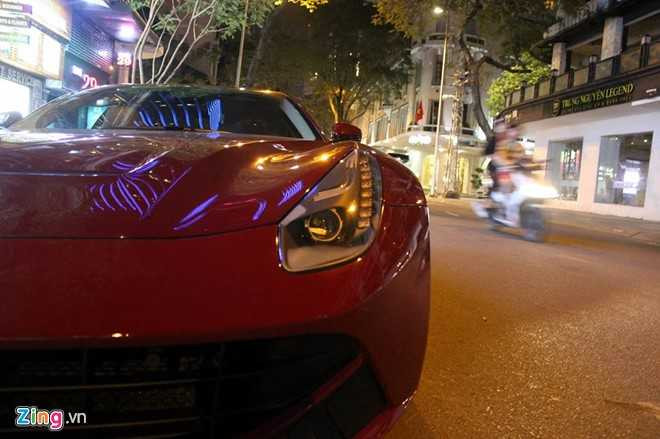 Cuong Do La mua sieu xe Ferrari F12 Berlinetta hinh anh 6