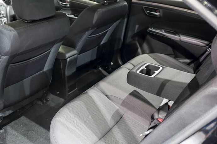 suzuki-ciaz-gia-tu-580-trieu-dong-tai-viet-nam-hinh-8