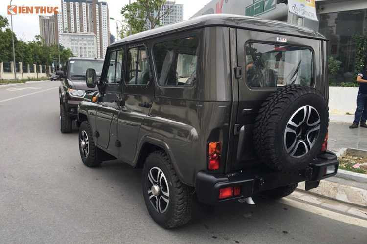 xe-hop-nga-uaz-hunter-gia-chi-300-trieu-dong-tai-vn-hinh-2