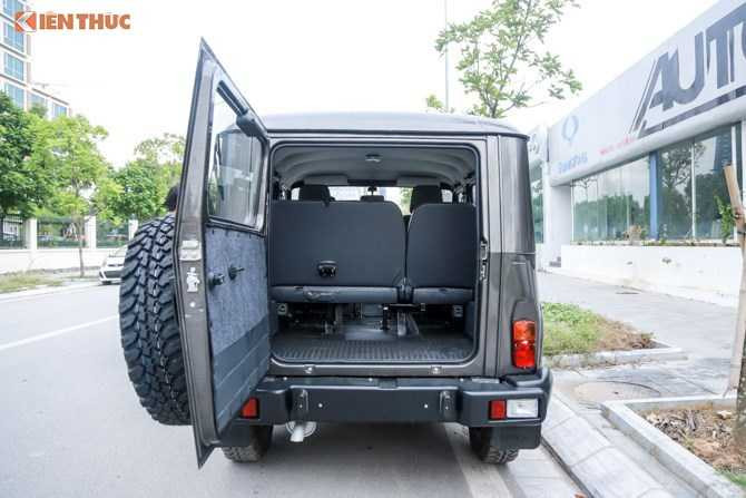 xe-hop-nga-uaz-hunter-gia-chi-300-trieu-dong-tai-vn-hinh-4