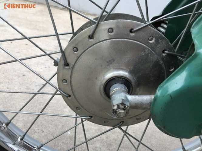 thuoc-doc-honda-super-cub-gia-100-trieu-tai-vn-hinh-4