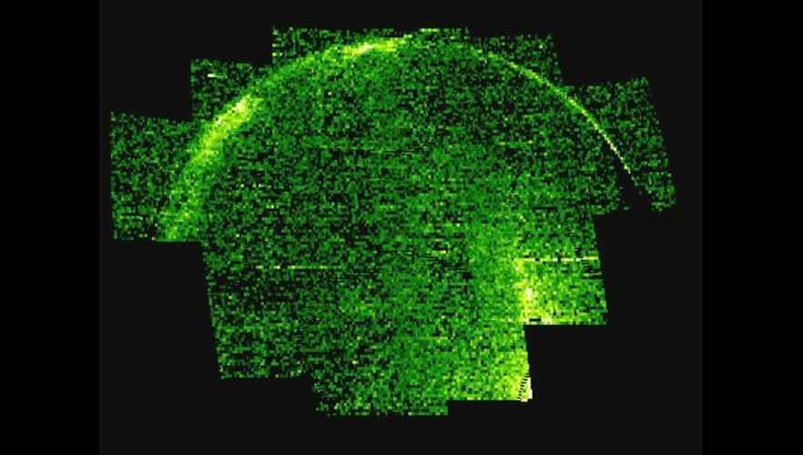 be-mat-cuc-tim-tuyet-dep-cua-sao-hoa-tu-anh-ve-tinh-hinh-2