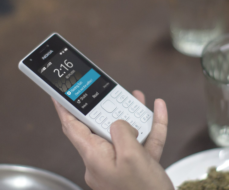 Nokia 216 là di động phổ thông mới nhất từ Microsoft.