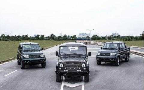 Xe Nga vao Viet Nam: Nguoi Viet toan hoi thu lat vat