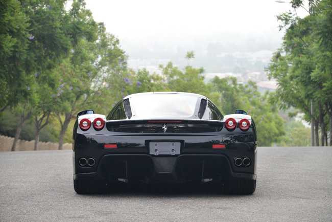 ngam ferrari enzo den bong gia 75,9 ty dong hinh anh 7