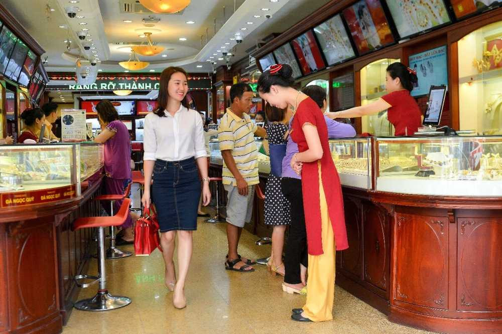 gia-vang-hom-nay-3-11