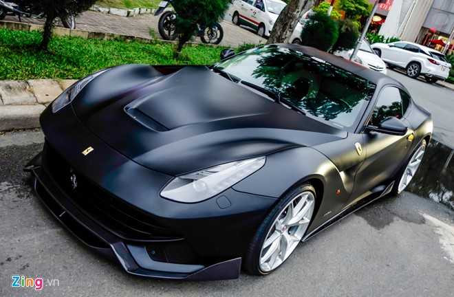 Sieu xe F12 do goi phu kien hang hieu cua Cuong Do La hinh anh 2