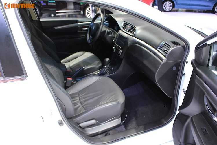 gia-chi-588-trieu-dong-suzuki-ciaz-van-e-nhat-viet-nam-hinh-6