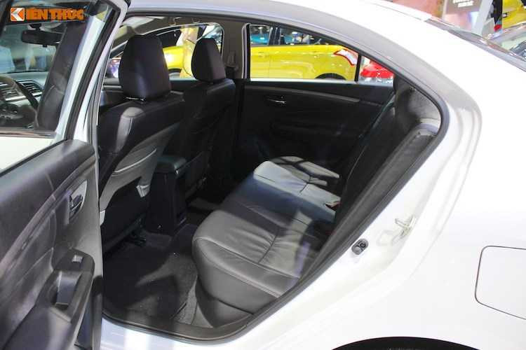 gia-chi-588-trieu-dong-suzuki-ciaz-van-e-nhat-viet-nam-hinh-7