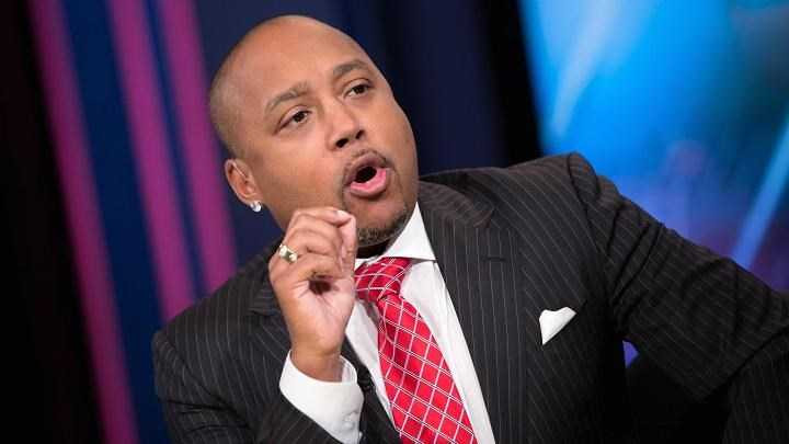 ty-phu-the-gioi-lam-gi-truoc-khi-an-sang-hinh-9