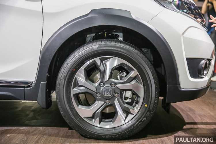 xe-hop-7-cho-honda-br-v-moi-gia-292-trieu-tai-an-do-hinh-10