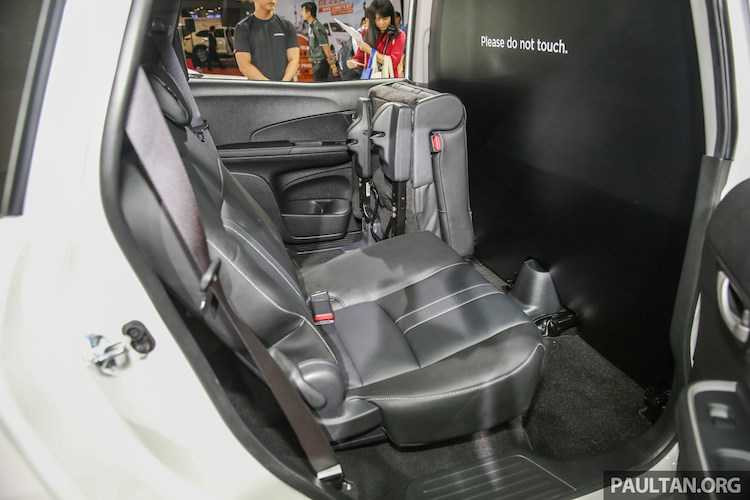 xe-hop-7-cho-honda-br-v-moi-gia-292-trieu-tai-an-do-hinh-6