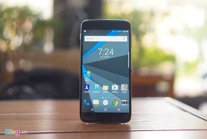 Mo hop BlackBerry DTEK60 gia 14 trieu sap len ke hinh anh 2