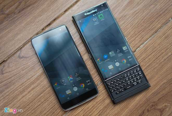 Mo hop BlackBerry DTEK60 gia 14 trieu sap len ke hinh anh 11