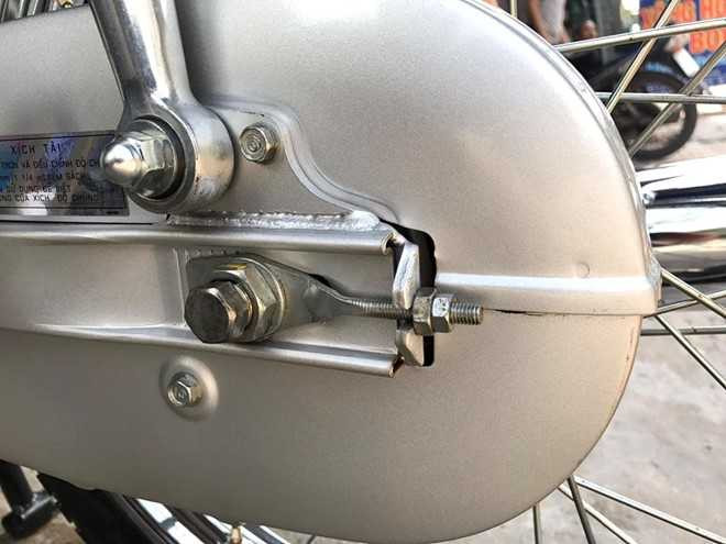 Anh chi tiet Honda Super Dream doi 2000 hang hiem o Sai Gon hinh anh 8