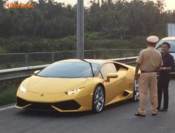 sieu-xe-huracan-cua-cuong-do-la-bi-csgt-tom-song-hinh-2