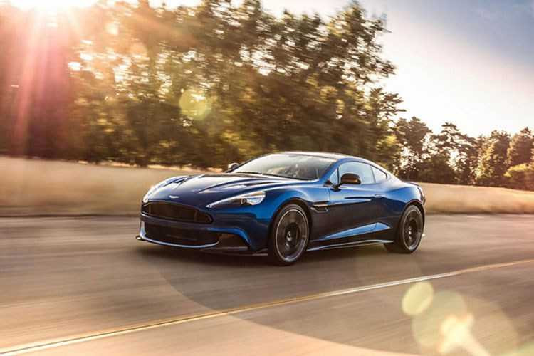 aston-martin-trinh-lang-vanquish-s-2018-the-he-moi-hinh-11