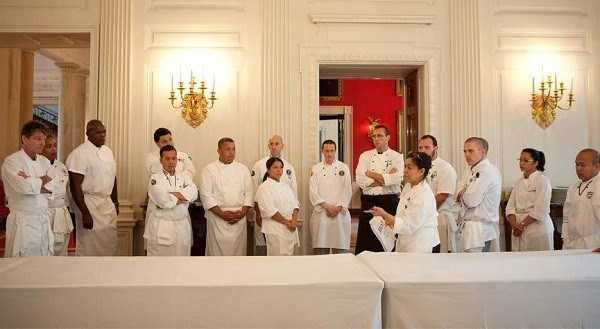 dac_quyen_cua_trump_2_hnob