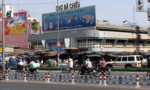 Đất trên tuyến đường Phan Đăng Lưu, gần chợ Bà Chiểu giá cao nhất ghi nhận trong 10 tháng qua 160 triệu đồng mỗi m2. Ảnh: mytour.vn