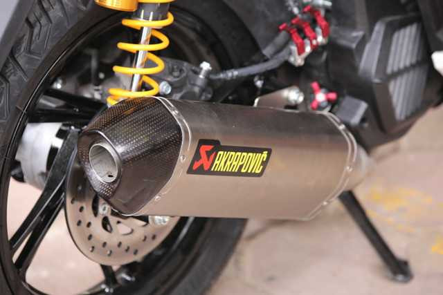 Honda SH 2017 mới bán đã được dân chơi Hà Nội độ lại ảnh 6