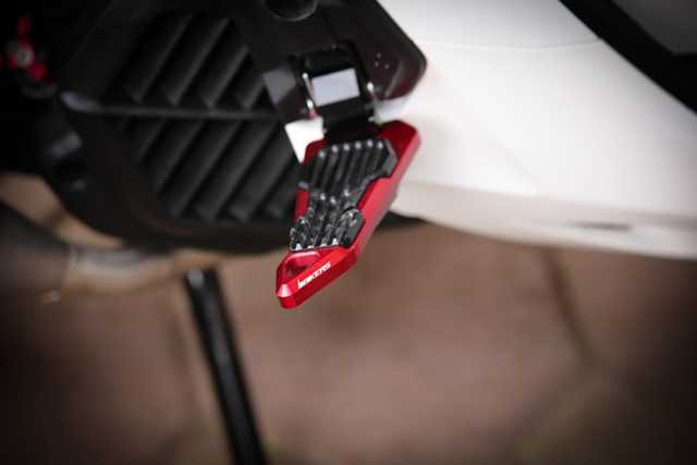 Honda SH 2017 mới bán đã được dân chơi Hà Nội độ lại ảnh 9