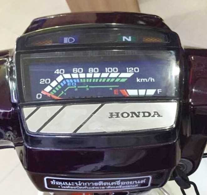 Anh Honda Dream II hang hiem 140 trieu chua ban o Sai Gon hinh anh 5