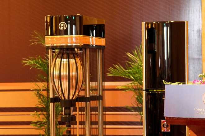 Bộ loa nặng 1,6 tấn giá 12 tỷ tại Hà Nội