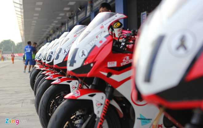 Can canh dan xe dua 250 phan khoi cua Honda o Thai Lan hinh anh 3