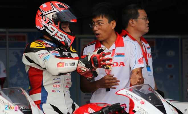 Can canh dan xe dua 250 phan khoi cua Honda o Thai Lan hinh anh 12