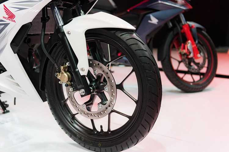 honda-winner-150-sieu-ha-gia-o-viet-nam-chi-la-tin-vit-hinh-5
