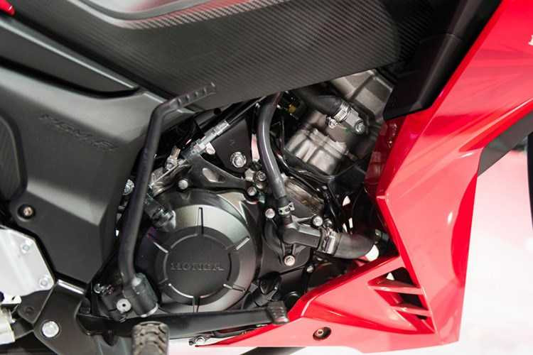 honda-winner-150-sieu-ha-gia-o-viet-nam-chi-la-tin-vit-hinh-7