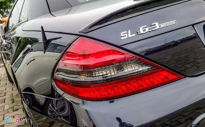 Xe the thao hiem Mercedes SL63 AMG cua dai gia Sai Gon hinh anh 5