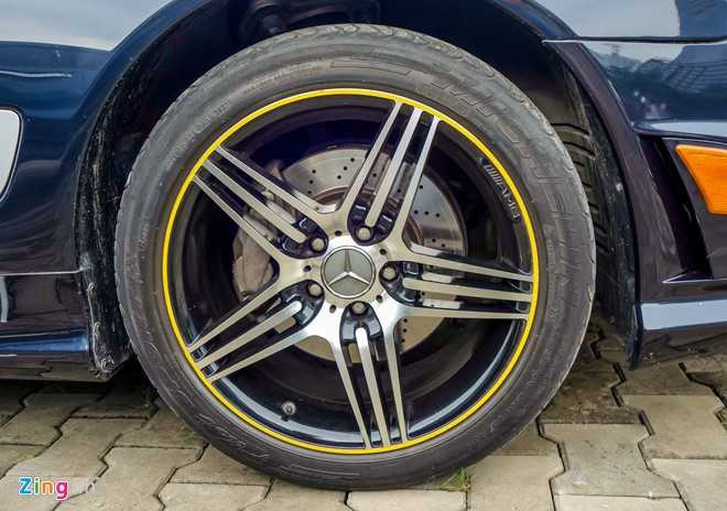 Xe the thao hiem Mercedes SL63 AMG cua dai gia Sai Gon hinh anh 6