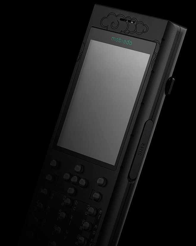 Mobiado ra dien thoai hang sang phien ban rong gia 70 trieu hinh anh 6