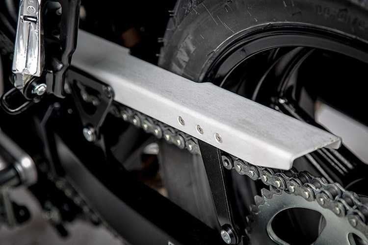 suzuki-sv650-scrambler-2017-gia-tu-195-trieu-dong-hinh-10